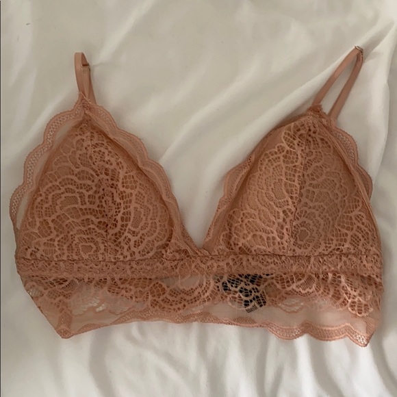 Super cute Bralettes - Picture 2 of 3